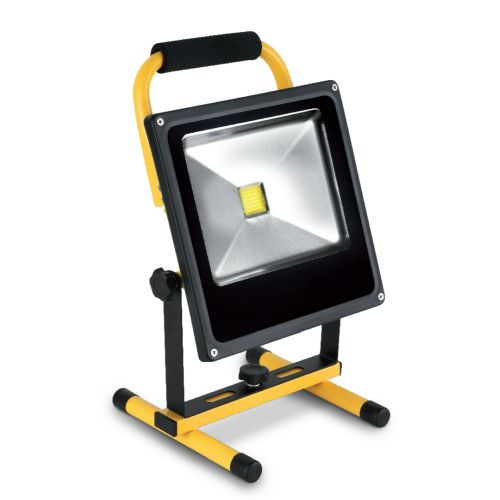 FOCO LED PLANO 20W BATERIA 1200 LUMENS IP65